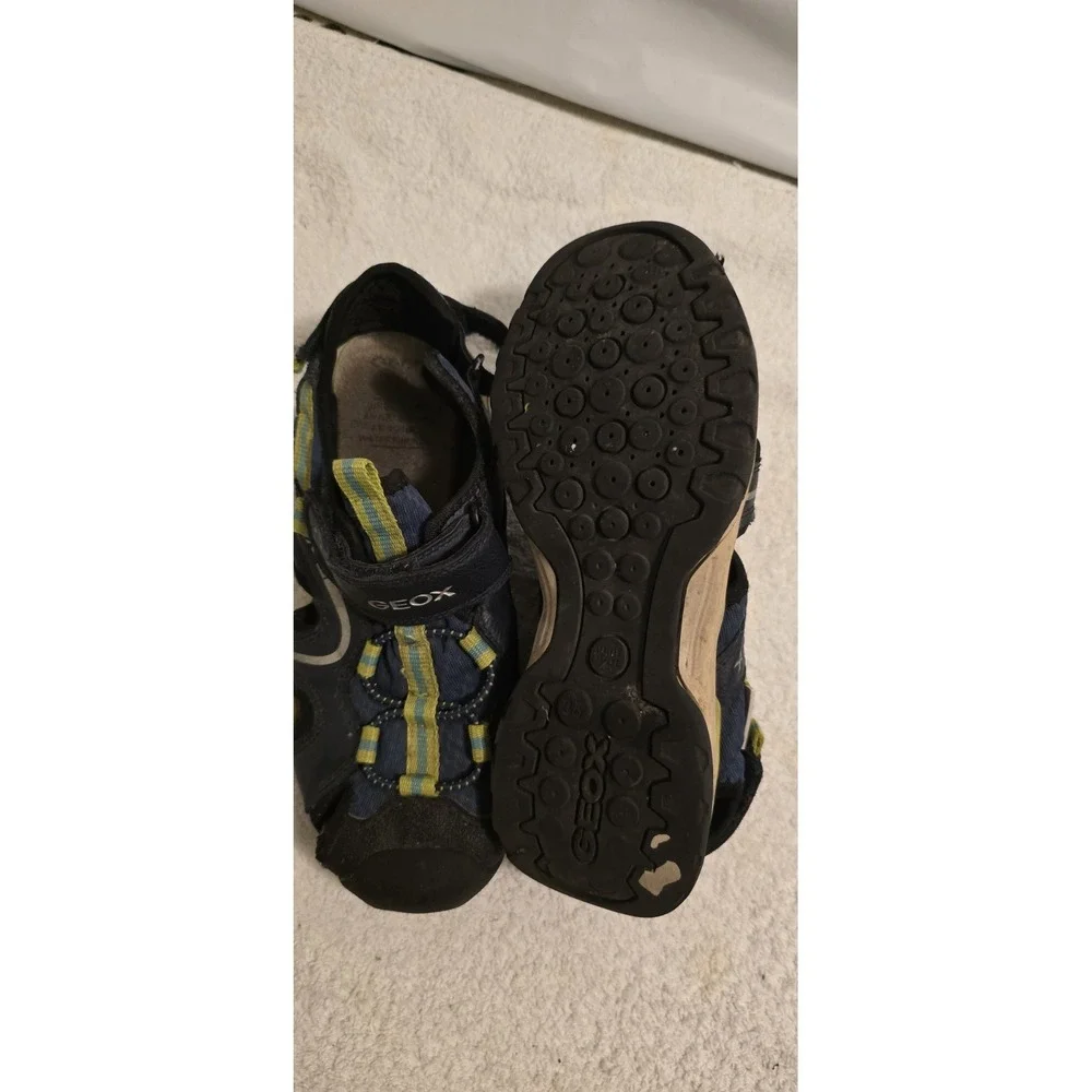 GEOX Kyle Sandal (New‎ with box, size youth 3.5